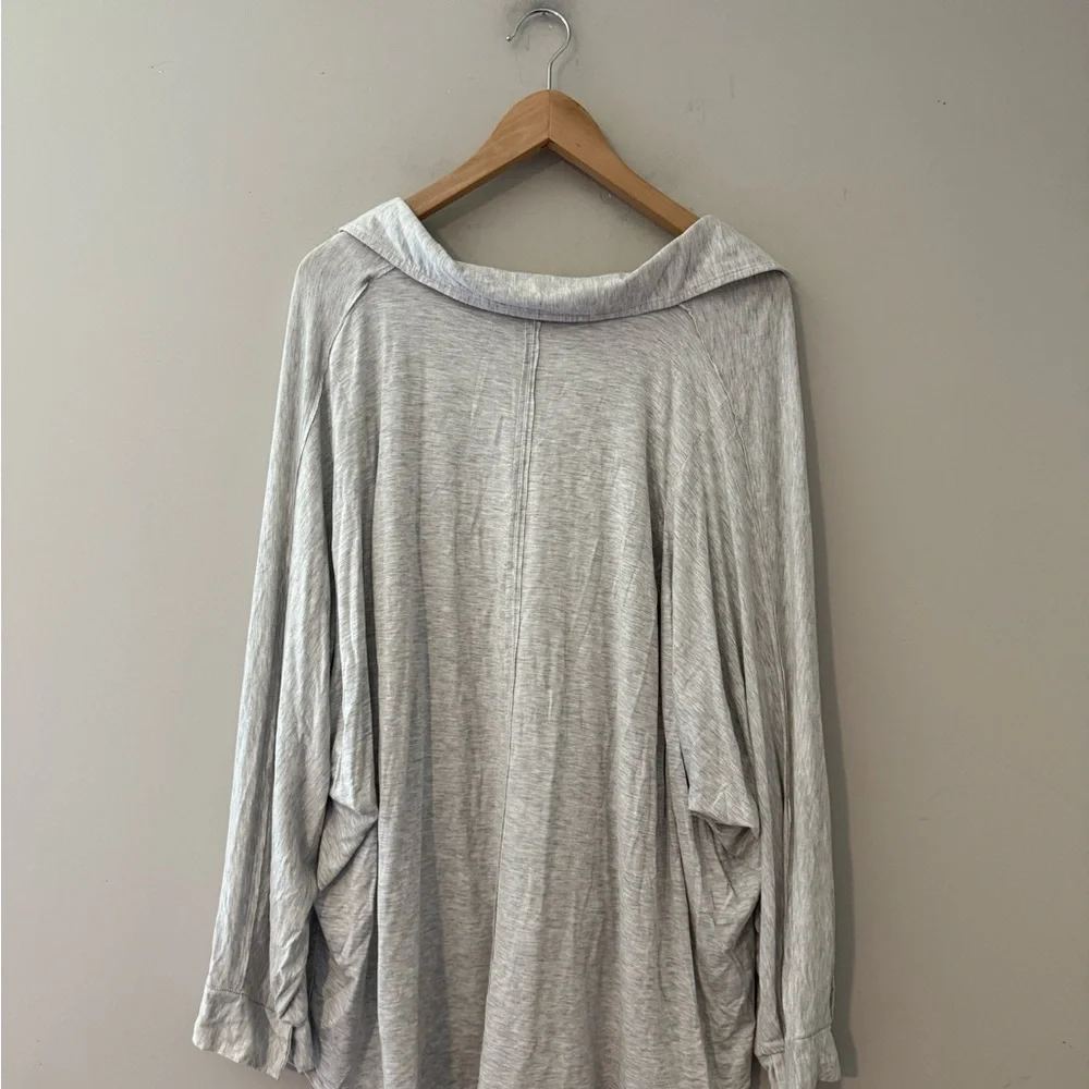 Free People‎ Can’t Fool Me Top We the Free Soft Gray Dolman waffle